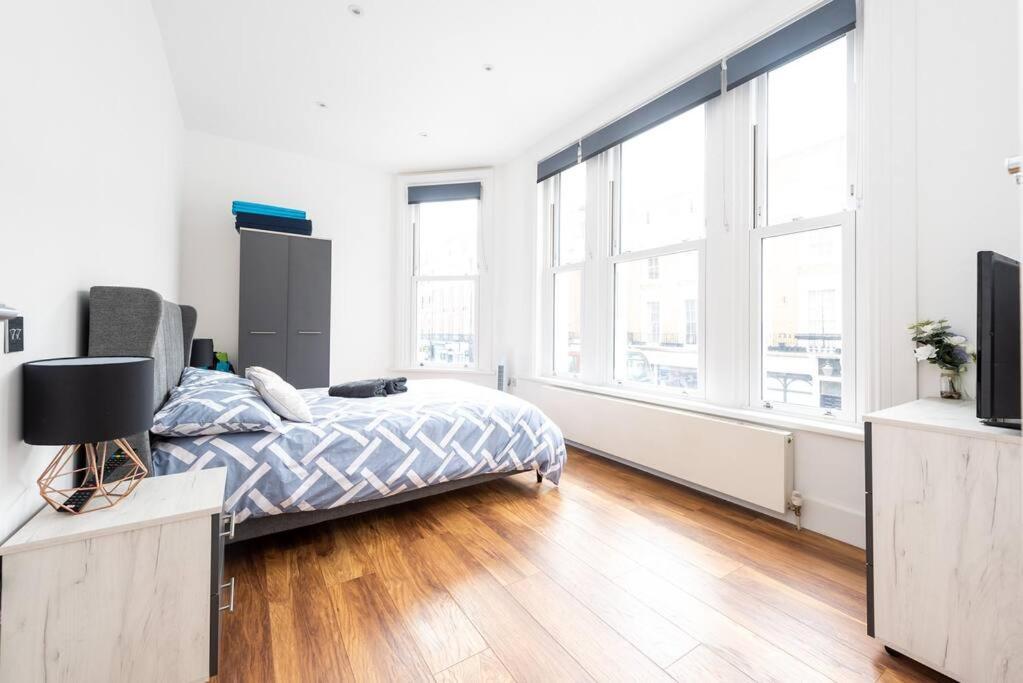 Beautiful Apartment By Hyde Park Ss2 London Eksteriør billede